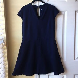 Navy keyhole back dress.